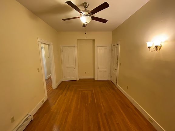4th image of 307 Humphrey St #1L