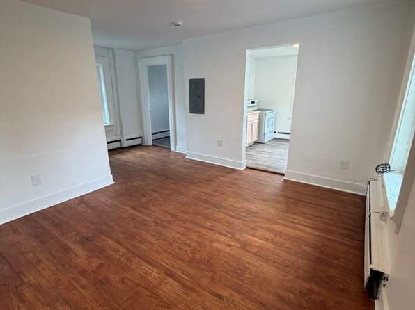 38 Prince St #2, Kingston, NY 12401 – 1-bedroom rental in Kingston