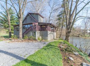 1049 Log Cabin Rd, Lititz, PA 17543