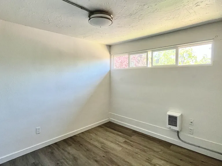 310 E 17th Ave #4 — Photo 9