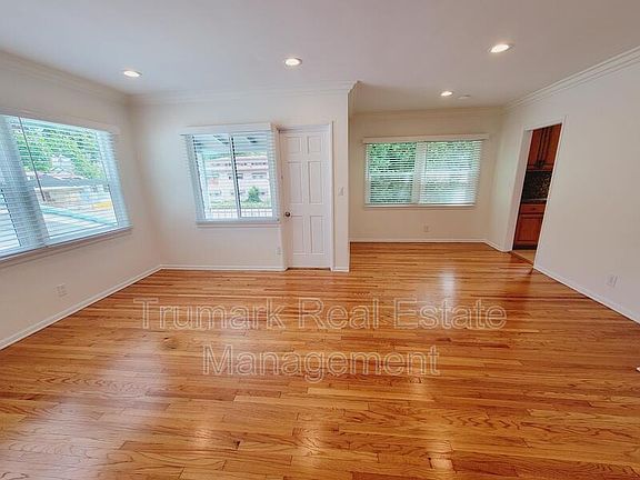 5th image of 4249 Laurel Canyon Blvd