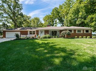 108 Wunderwood Dr, Tipp City, OH 45371