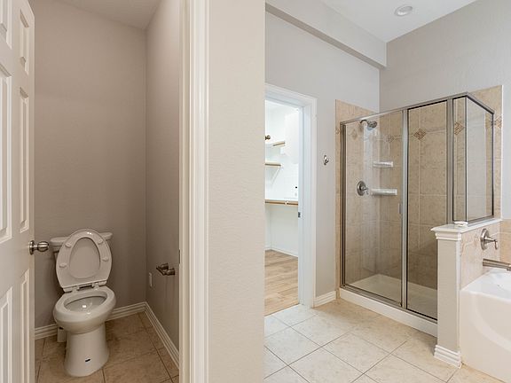 3rd image of 7120 Sugarplum Dr