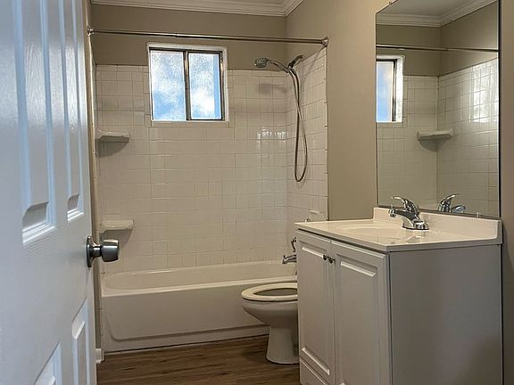 3rd image of 147 Noahs Rd