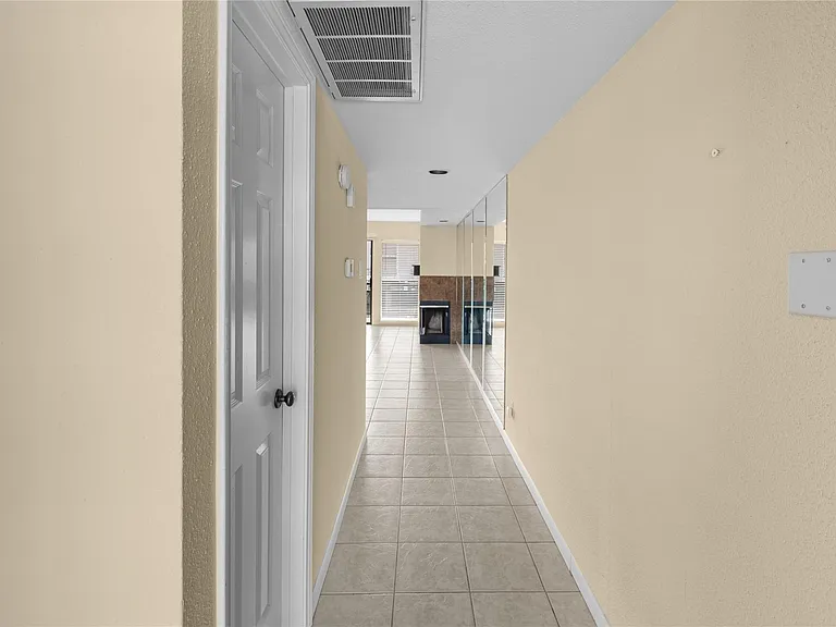 3663 Nasa Pkwy #403 — Photo 9