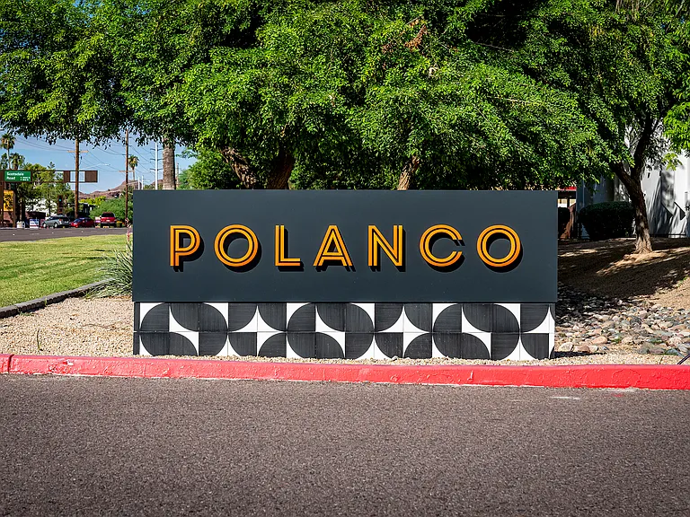 Polanco — Photo 40