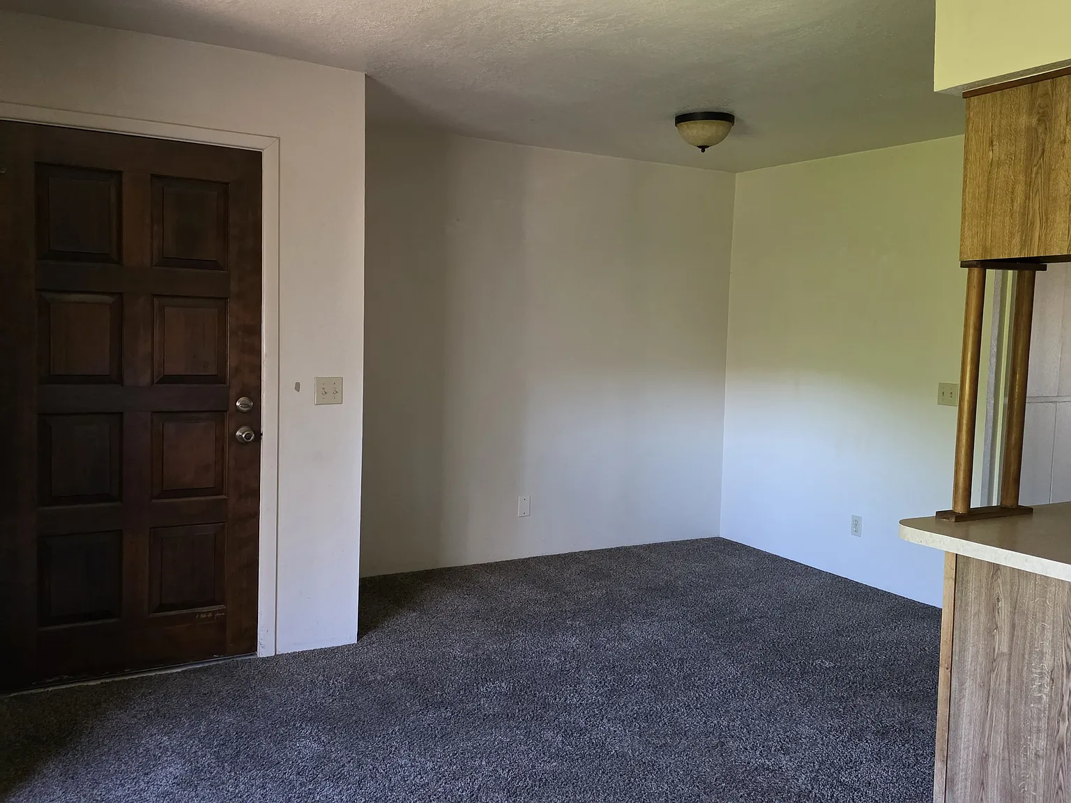 2 bed, 790 sqft, $1,500 — Photo 3