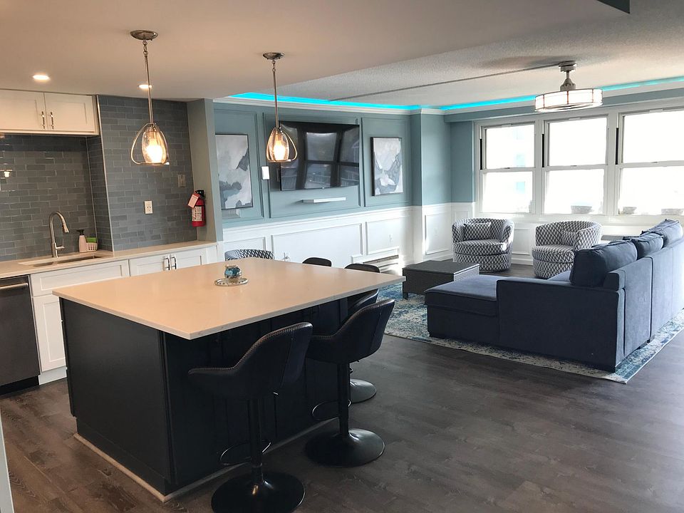 Furnished and ready to move in