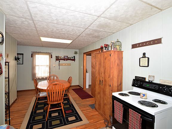 5th image of 220 N Oakhill Ave