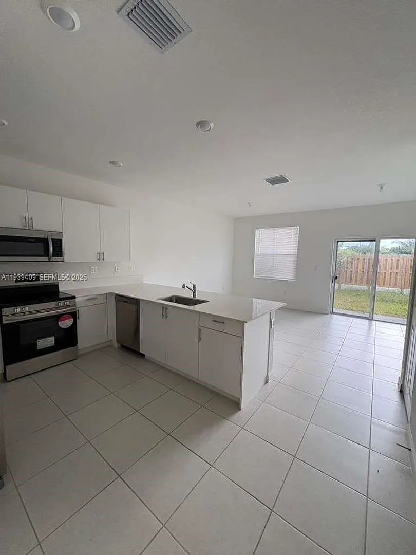 29240 SW 163nd Court, Homestead, FL 33033 — Photo 1