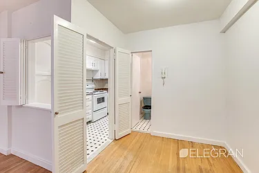 Rented by (Legacy) Elegran