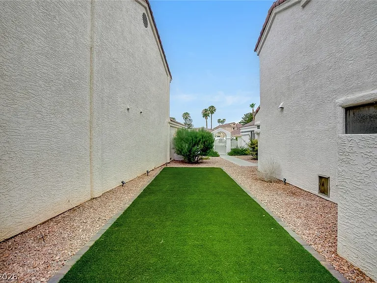 5228 Crooked Sky Cir — Photo 8