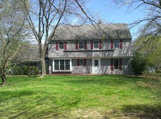 881 Sandy Ridge Rd, Doylestown, PA 18901