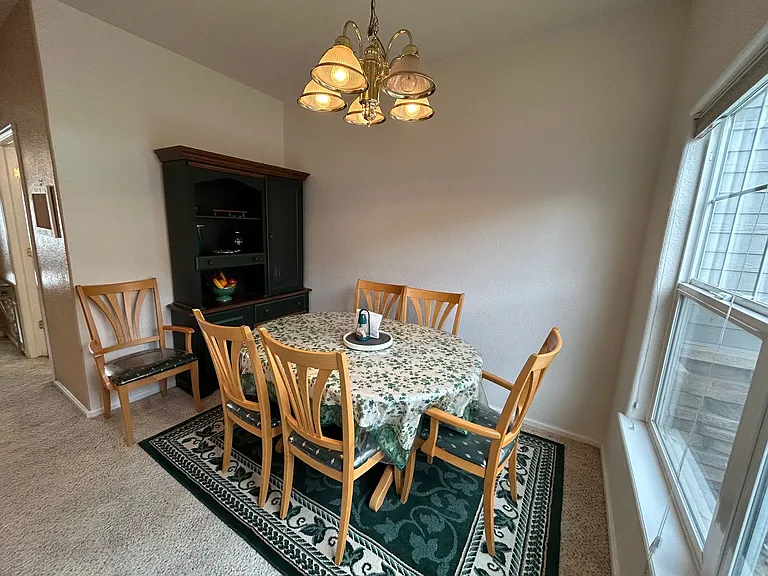 5050 Brookfield Dr — Photo 7