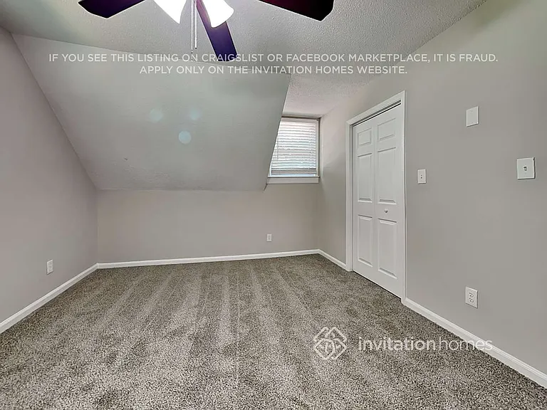 124 Plaza Dr — Photo 13