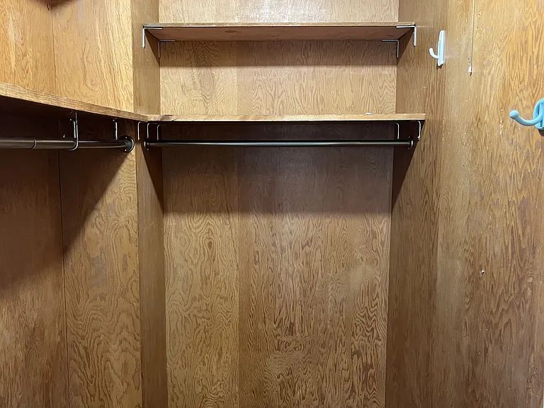 843 Wilson Ave — Photo 11
