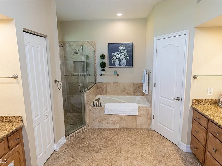 4701 Sands Blvd — Photo 16