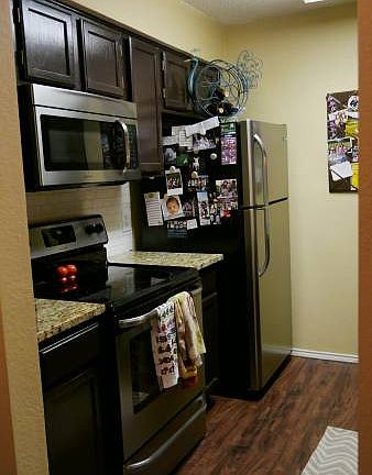 5th image of 3209 Donnelly Cir APT 101