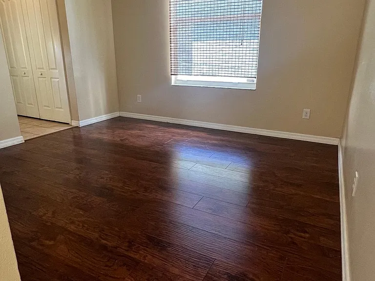 8417 Canterbury Lake Blvd — Photo 23