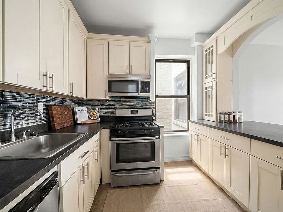 2nd image of 201 W 120th St APT 4B