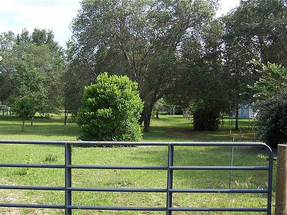4th image of 18718 SW 51st Ln