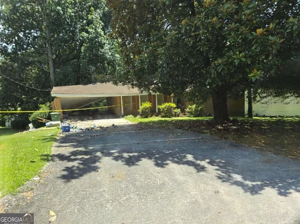 2600 Lisa Dr SW, Atlanta, GA 30311