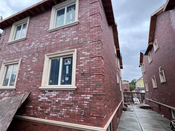 147-11 21 Avenue, Whitestone, NY 11357
