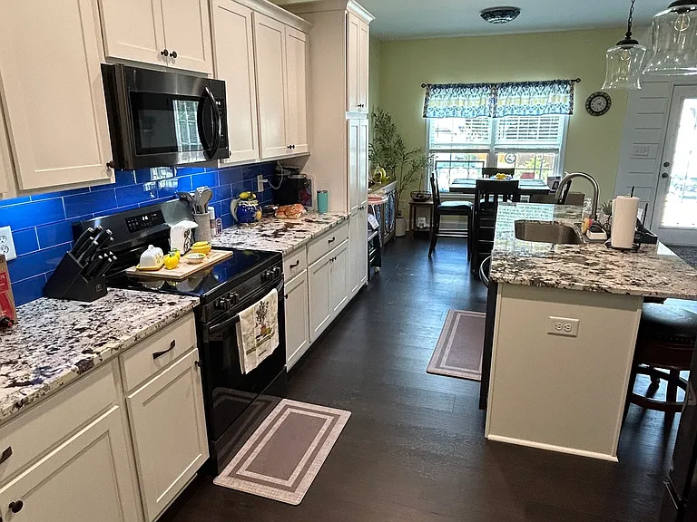 205 Solihull Ln — Photo 21