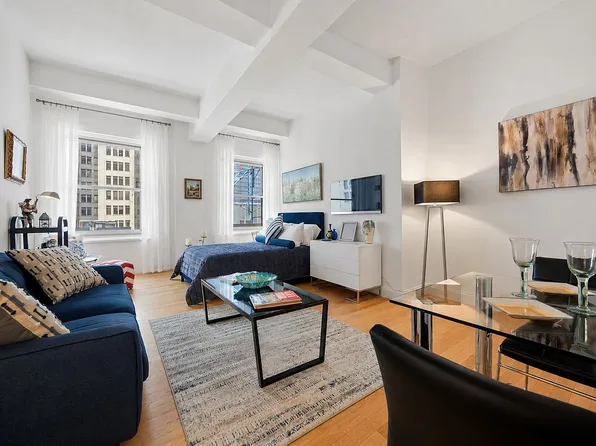 88 Greenwich St APT 1005, New York, NY 10006