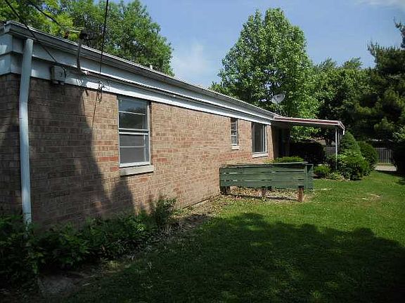 2nd image of 3141 Ashway Dr