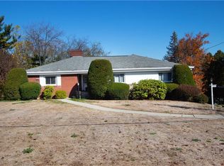 2436 Broadlawn Dr, Pittsburgh, PA