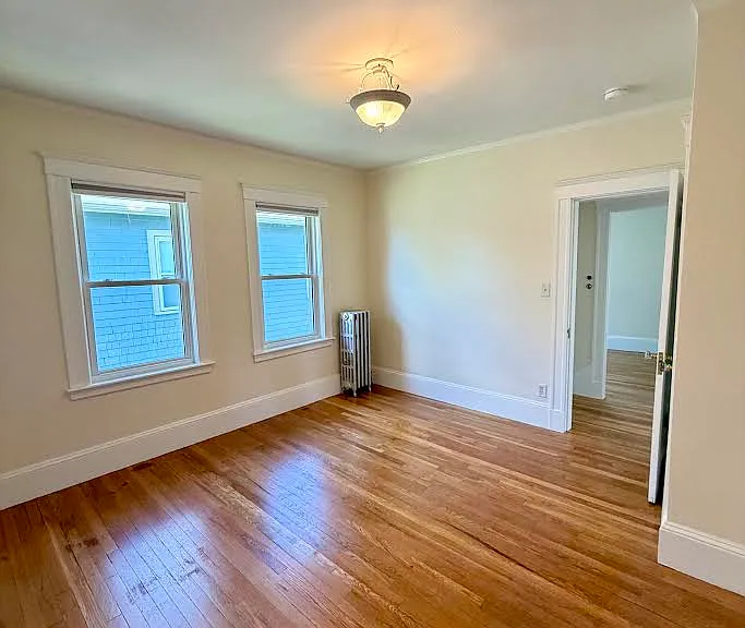 15 Burch St — Photo 11
