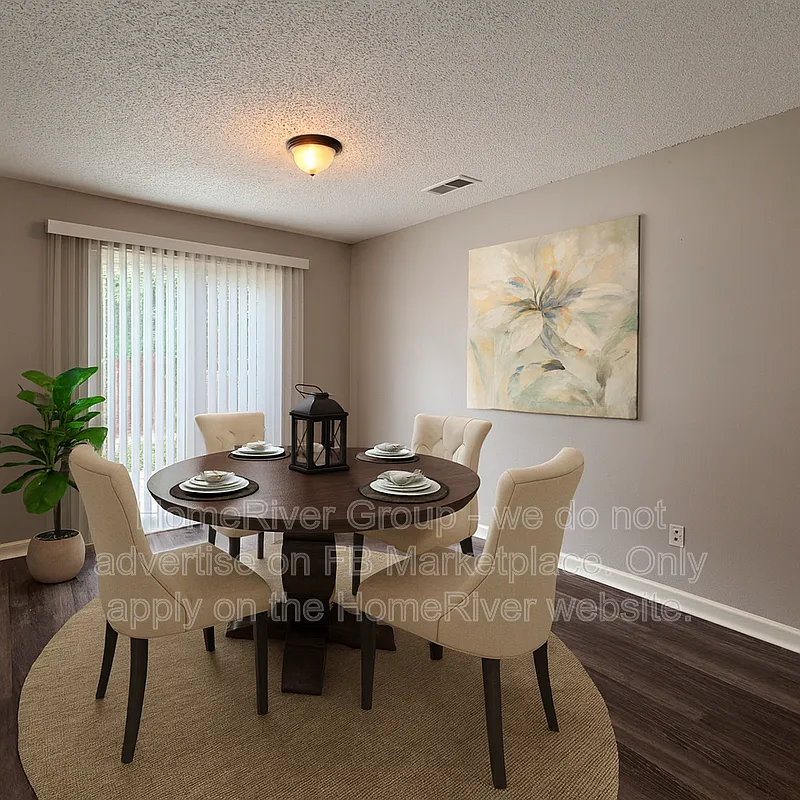 3 bed, 2.0 bath, 1345 sqft, $1,825 — Photo 3