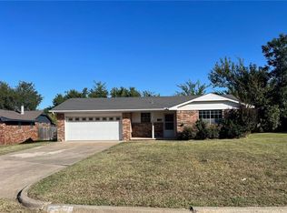 412 SW 24th St, El Reno, OK 73036