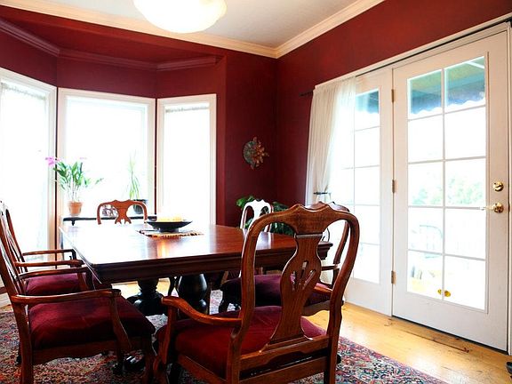 Large Dining room