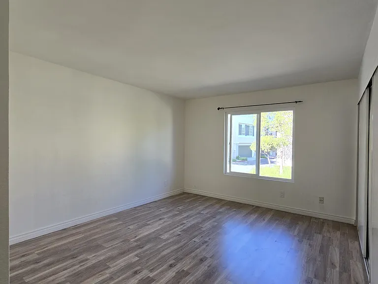1060 S Idaho St #48 — Photo 14