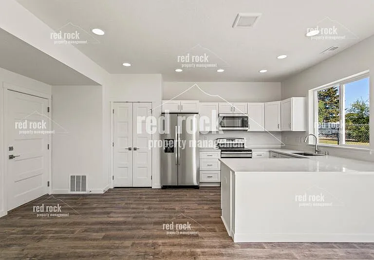12625 E Main Ave #8-B102 — Photo 7