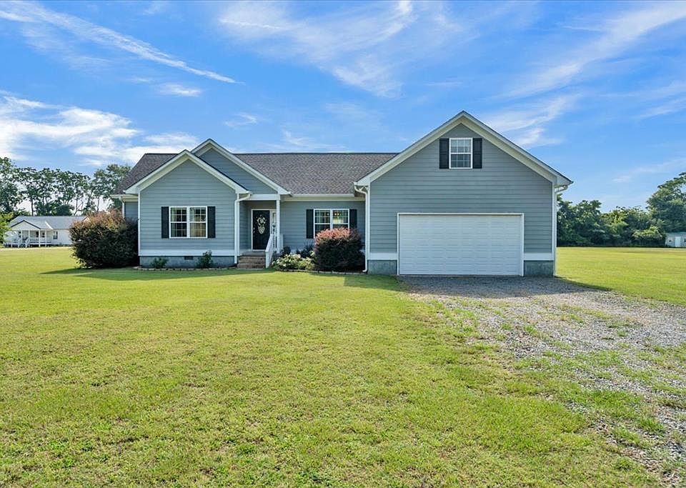 1st image of 242 Meadow Wood Dr
