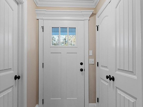 3rd image of 1603 Dr Martin Luther King Jr Rd
