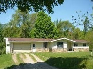 350 N Fiske Rd, Coldwater, MI 49036
