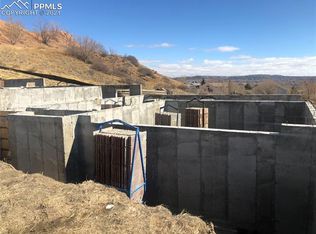 2719 Tomahawk Hill Hts, Colorado Springs, CO 80907