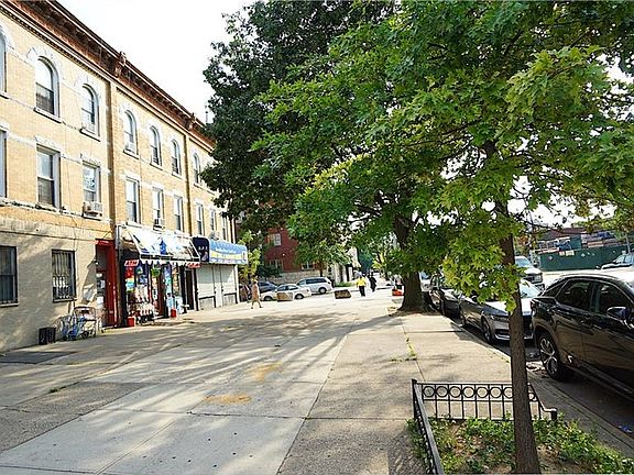 2nd image of 4119 Fort Hamilton Pkwy