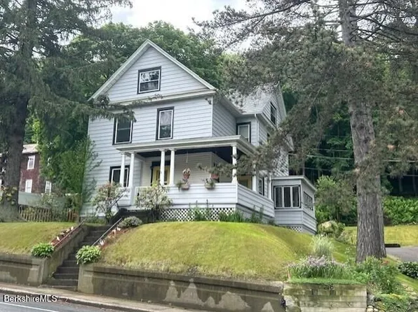 116 W Main St, North Adams, MA 01247