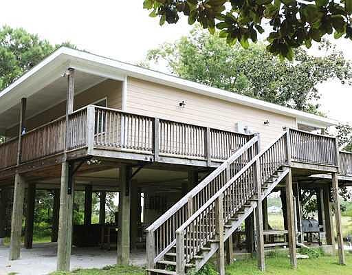 1st image of 2337 E Simmons Bayou Dr