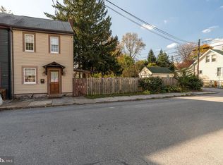22 S Locust St, Marietta, PA