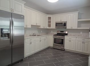 524 29th St, Union City, NJ 07087