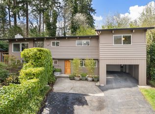 3470 View Ln, Eugene, OR 97405