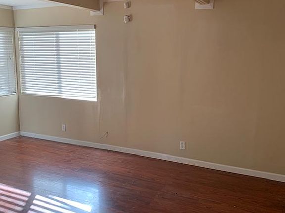 5th image of 251 Lindley Dr