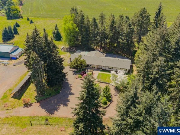 27800 Liberty Rd, Sweet Home, OR 97386
