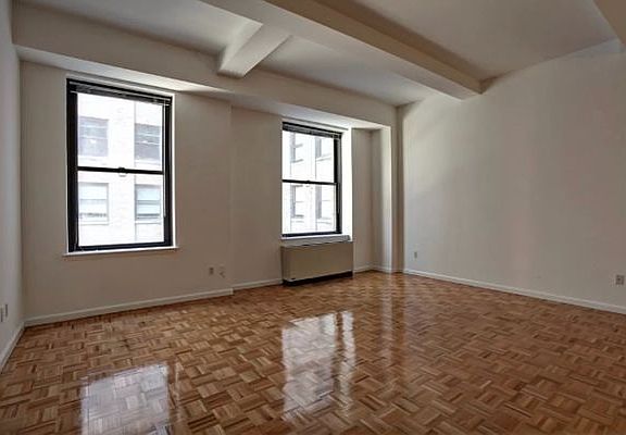 3rd image of 102 Greenwich St #6H
